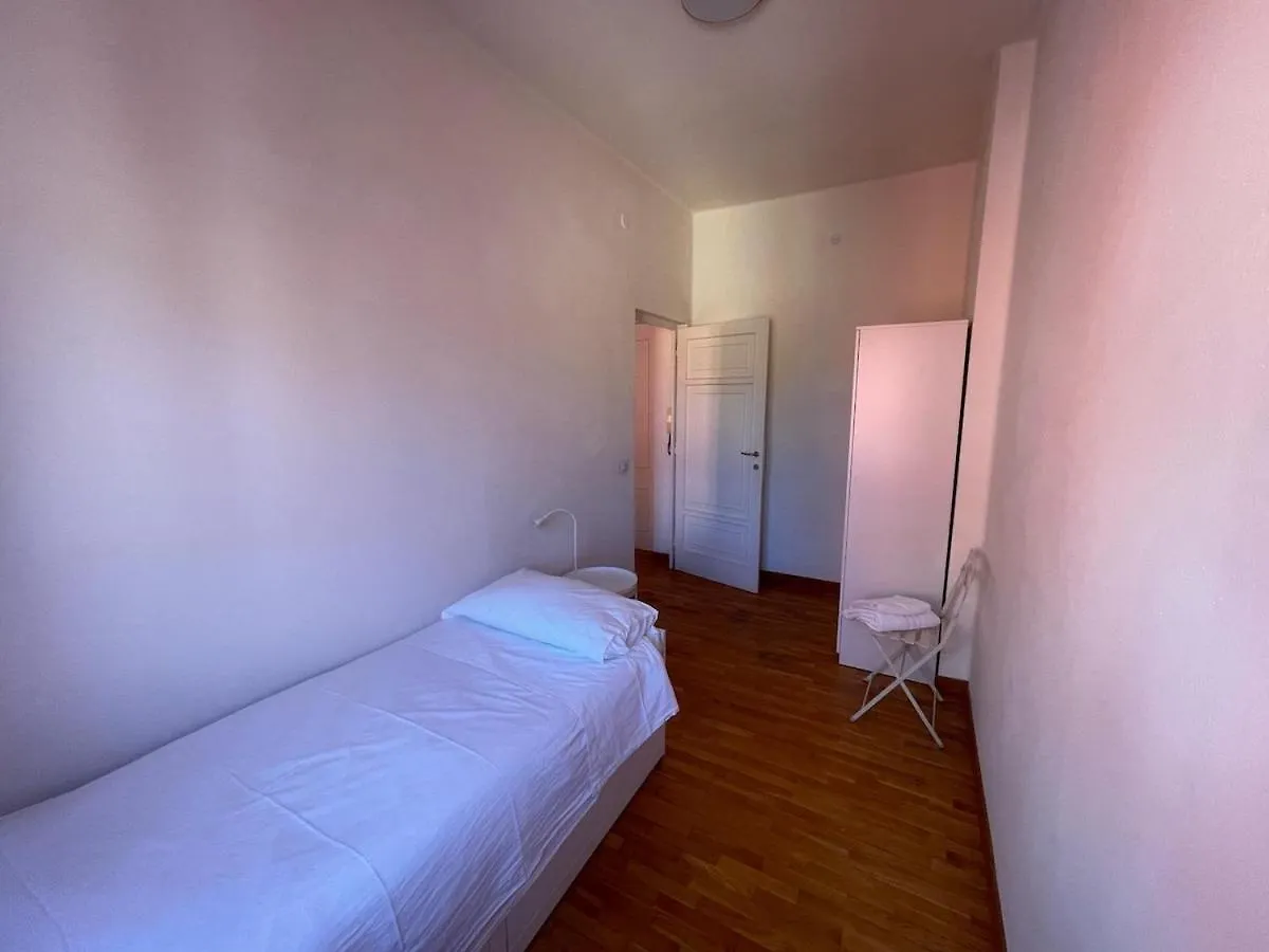 Apartment I Pinnacoli Del Battistero Parma Italien